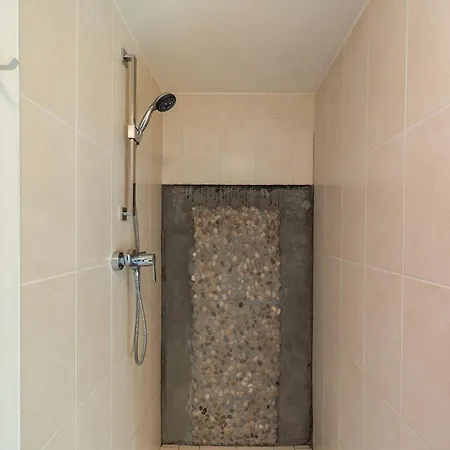Vakantiehuis Pet-friendly Retreat, Cleaning Included